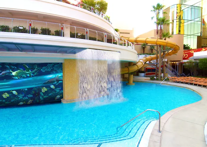 Golden Nugget Hotel & Casino Las Vegas